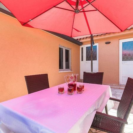 Ližnjan Apartment Taja מראה חיצוני תמונה