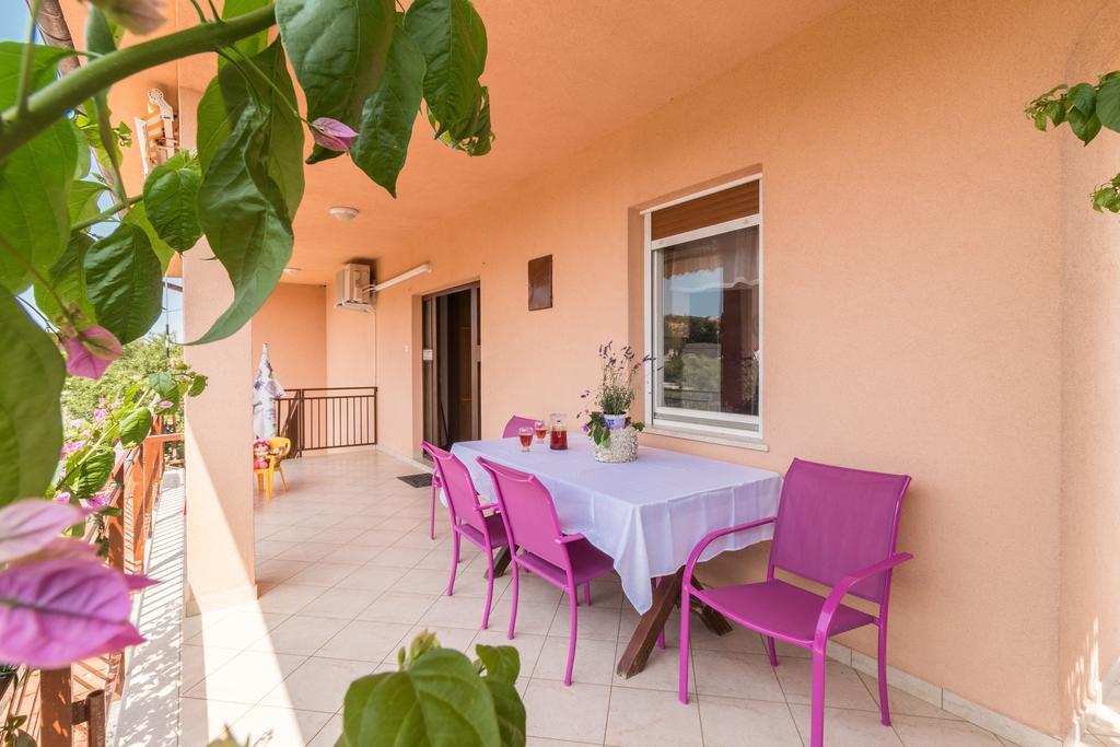 Ližnjan Apartment Taja מראה חיצוני תמונה