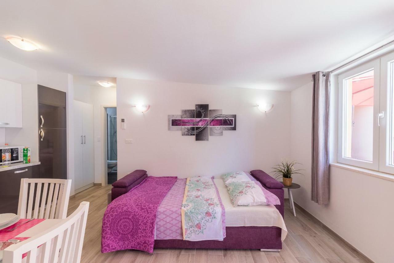 Ližnjan Apartment Taja מראה חיצוני תמונה