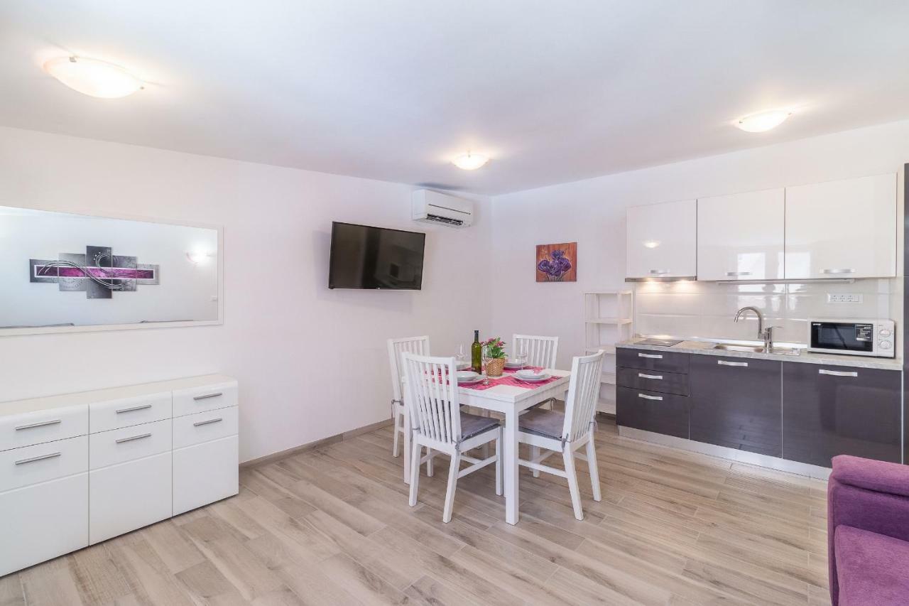 Ližnjan Apartment Taja מראה חיצוני תמונה